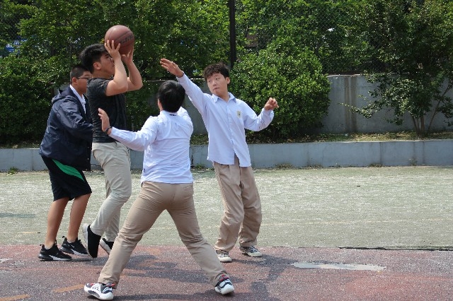 中学部篮球赛——G7VSG8