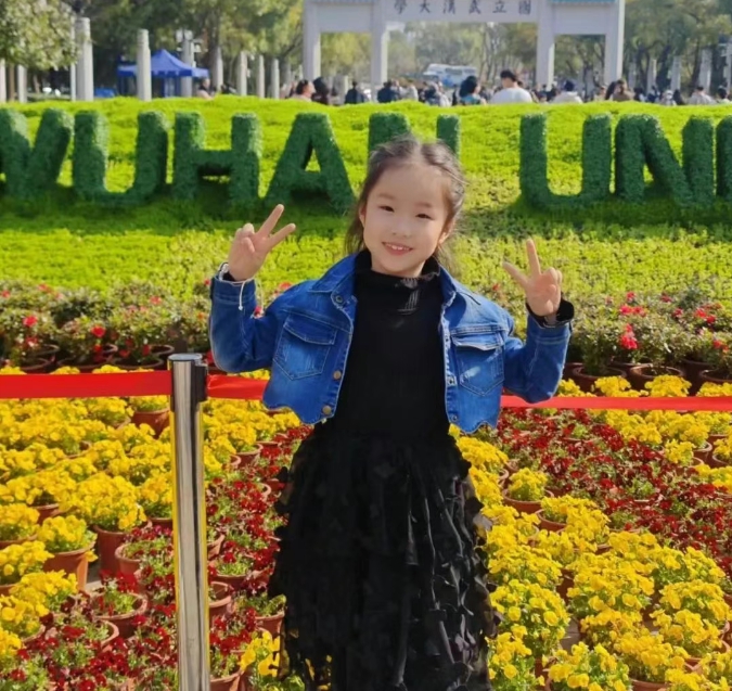 做一颗闪耀的小太阳，照亮自己，温暖他人——青岛城阳国开双语学校三年级2班李伟悦
